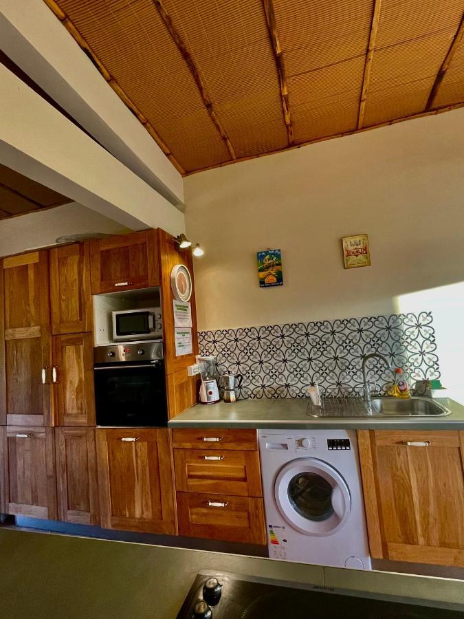 Chambre Et Sdb Privative Ylang Ylang Vue Mont Pelee Dans Maison Partagee Le Morne-Rouge Εξωτερικό φωτογραφία