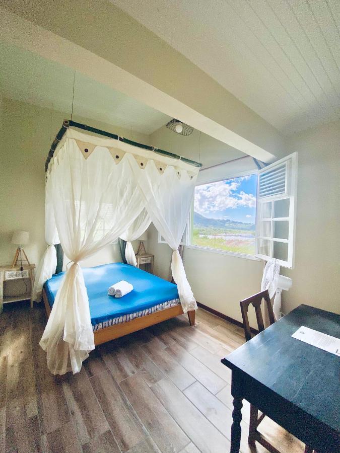 Chambre Et Sdb Privative Ylang Ylang Vue Mont Pelee Dans Maison Partagee Le Morne-Rouge Εξωτερικό φωτογραφία